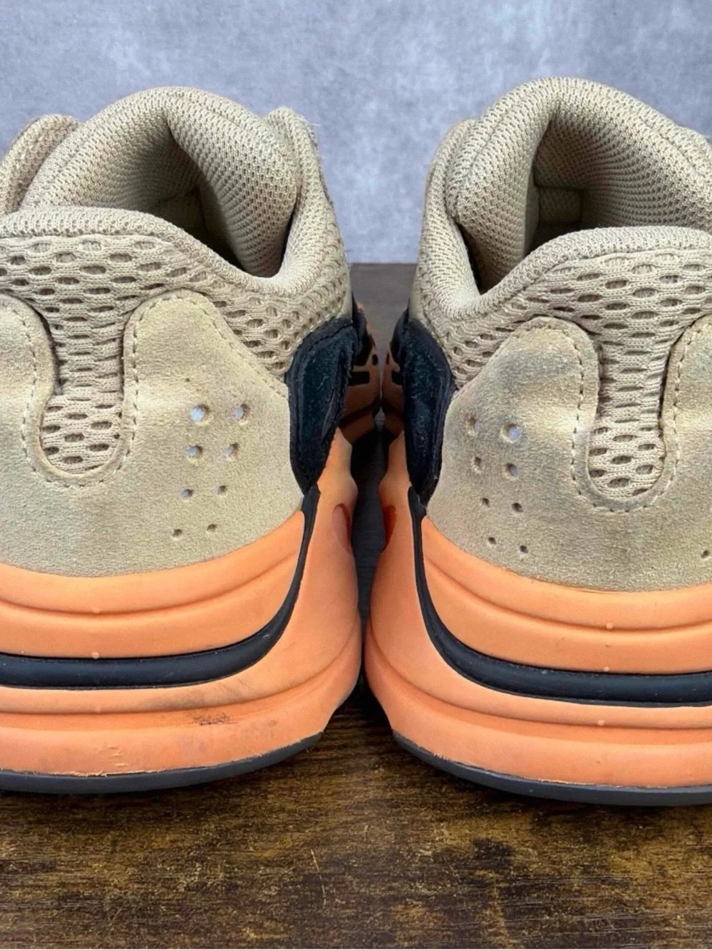 Adidas Yeezy Boost 700 Enflame Amber Size 5.5 GW0297 Men’s Shoes OG Rare Kanye